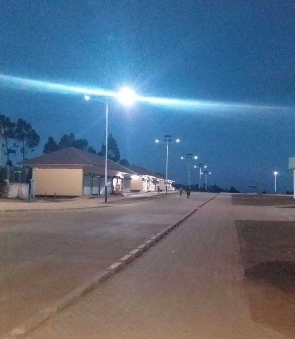 剑河县非洲科特迪瓦太阳能路灯工程